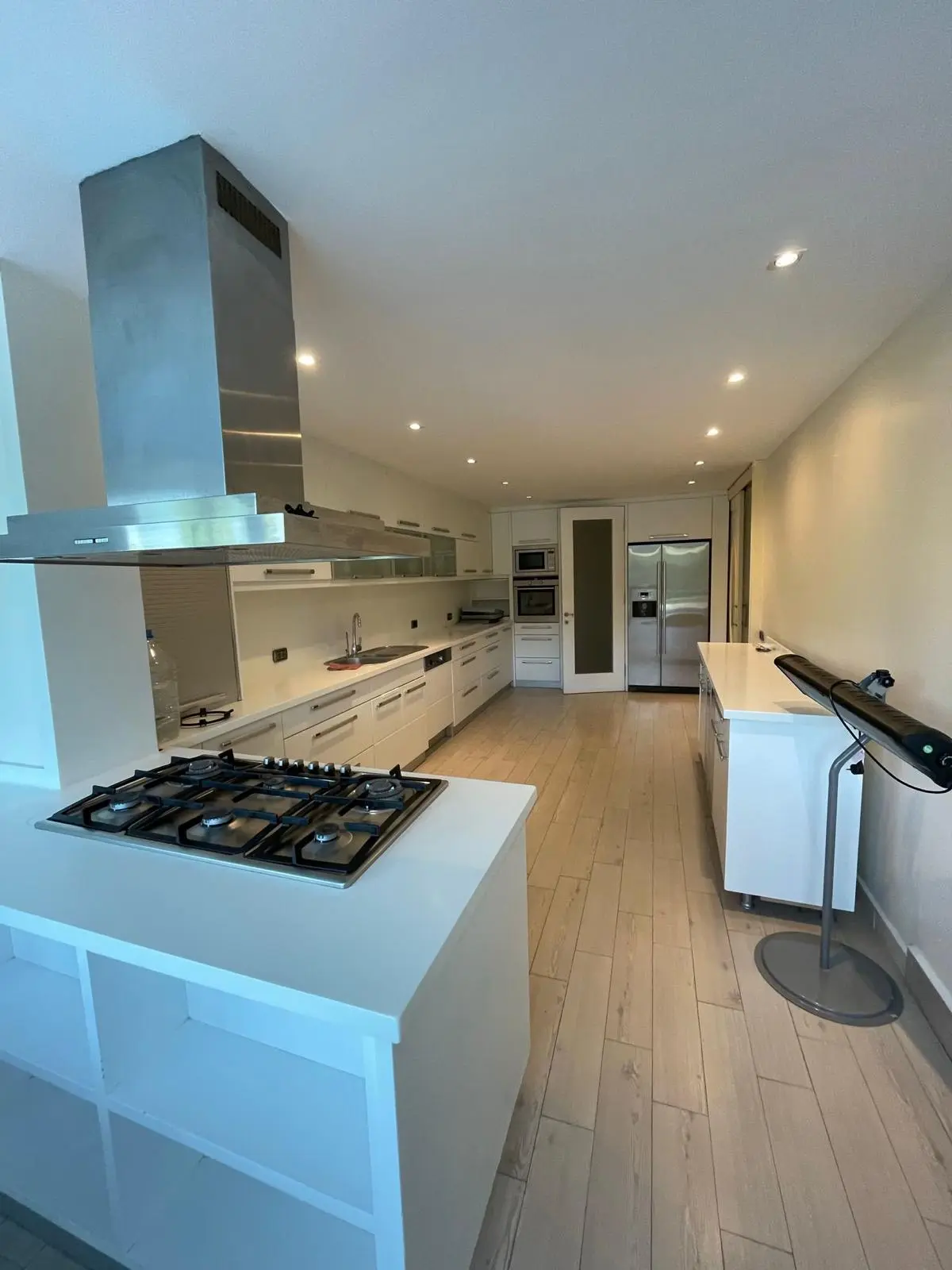 Modern kitchen